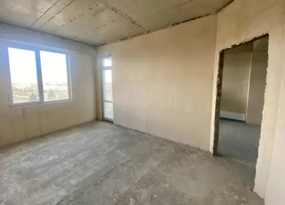 იყიდება 3 ოთახიანი ბინას 93მ² 10/15 სართ თბილისი