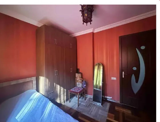 Продам 5-комн. квартиру 103м² 2/9 эт. Тбилиси