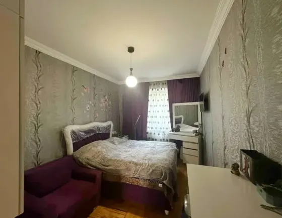 Продам 5-комн. квартиру 103м² 2/9 эт. Тбилиси