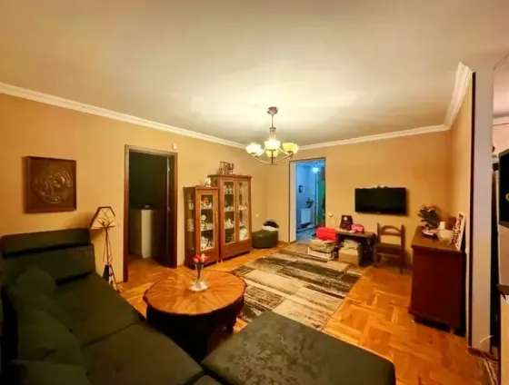 Продам 5-комн. квартиру 103м² 2/9 эт. Тбилиси