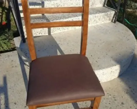 Სკამი ხის თბილისი