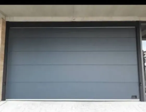 Ავტოფარეხის სექციური კარი თბილისი