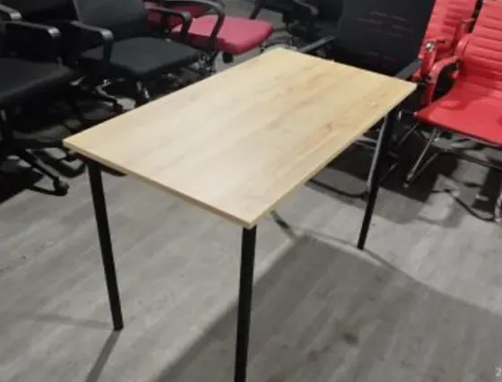 Საოფისე მაგიდა თბილისი