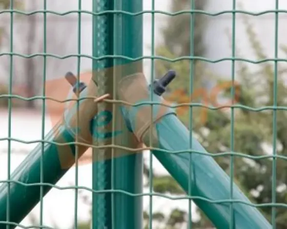 PVC მავთულბადე/მწვანე პლასტმასით დაფარული მავთულბადე/სეტკა თბილისი