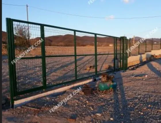 Გასაგორებელ ჭიშკარი ( პანელური ღობის ) თბილისი