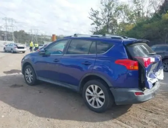Toyota RAV4 2.5L 2015 Tbilisi