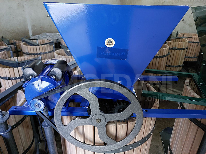 Grape press and strainers - mechanical and electric. Tbilisi - photo 2