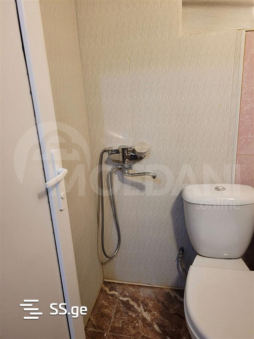 Сдам 2-комн. квартиру 45м² 2/3 эт. Тбилиси - изображение 2