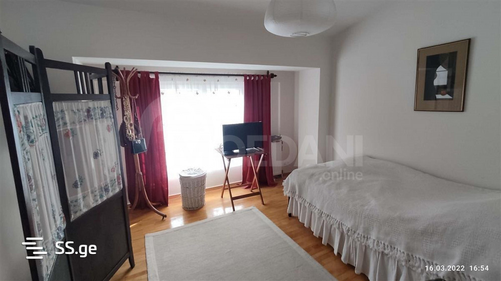 ქირავდება 4 ოთახიანი ბინა 200მ² 1/3 სართ თბილისი - photo 3