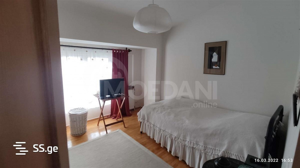 ქირავდება 4 ოთახიანი ბინა 200მ² 1/3 სართ თბილისი - photo 6