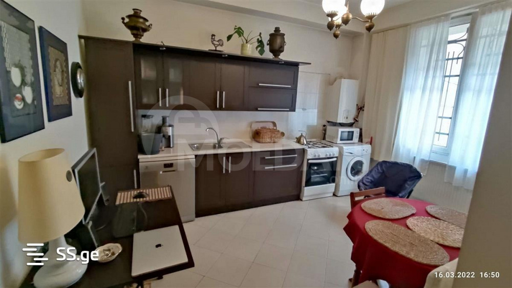 ქირავდება 4 ოთახიანი ბინა 200მ² 1/3 სართ თბილისი - photo 4