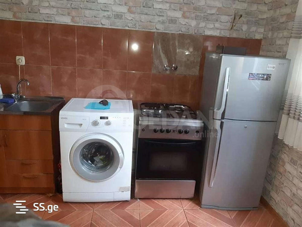 ქირავდება 2 ოთახიანი ბინა 50მ² 2/8 სართ თბილისი - photo 7