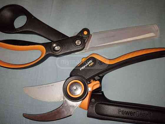 იყიდება ორიგინალი pruner fiskars p961 ჩამოტანილი ევროპიდან ა თბილისი