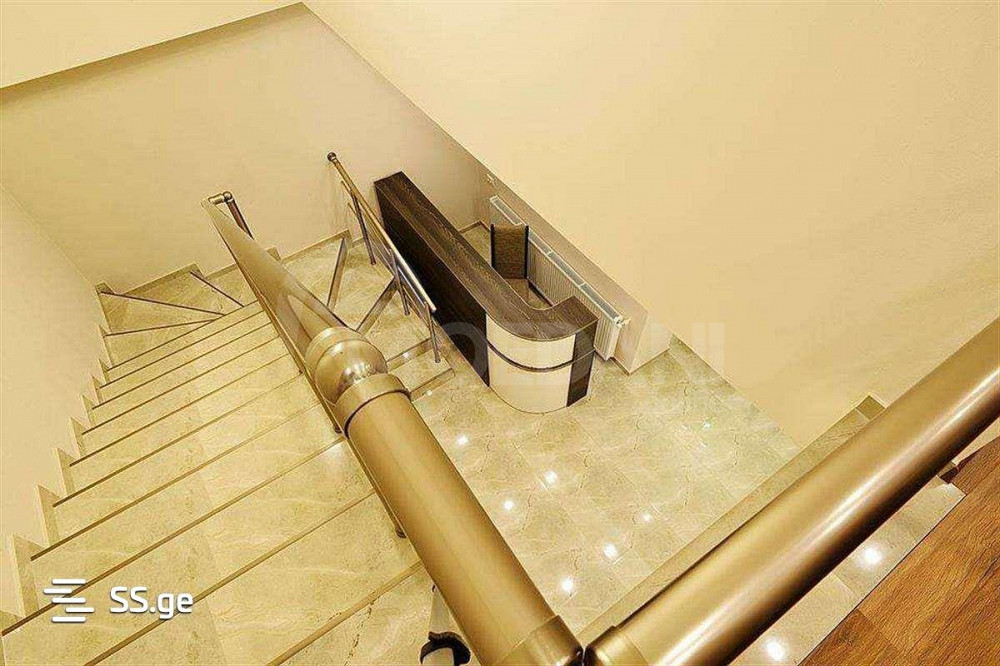 Office space for rent in Vake Tbilisi - photo 1