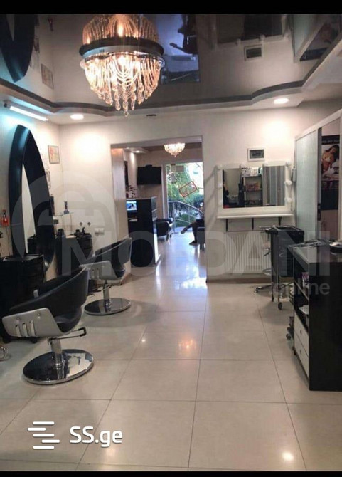 იყიდება კომერციული ფართი საბურთალოზე თბილისი - photo 4