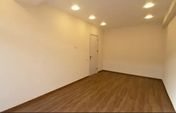 იყიდება 2 ოთახიანი ბინას 59მ² 11/15 სართ თბილისი