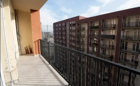 იყიდება 2 ოთახიანი ბინას 59მ² 11/15 სართ თბილისი