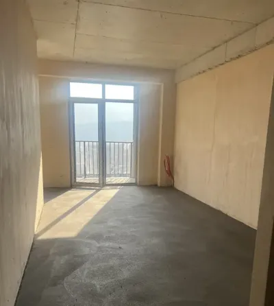 იყიდება 3 ოთახიანი ბინას 95მ² 3/11 სართ თბილისი