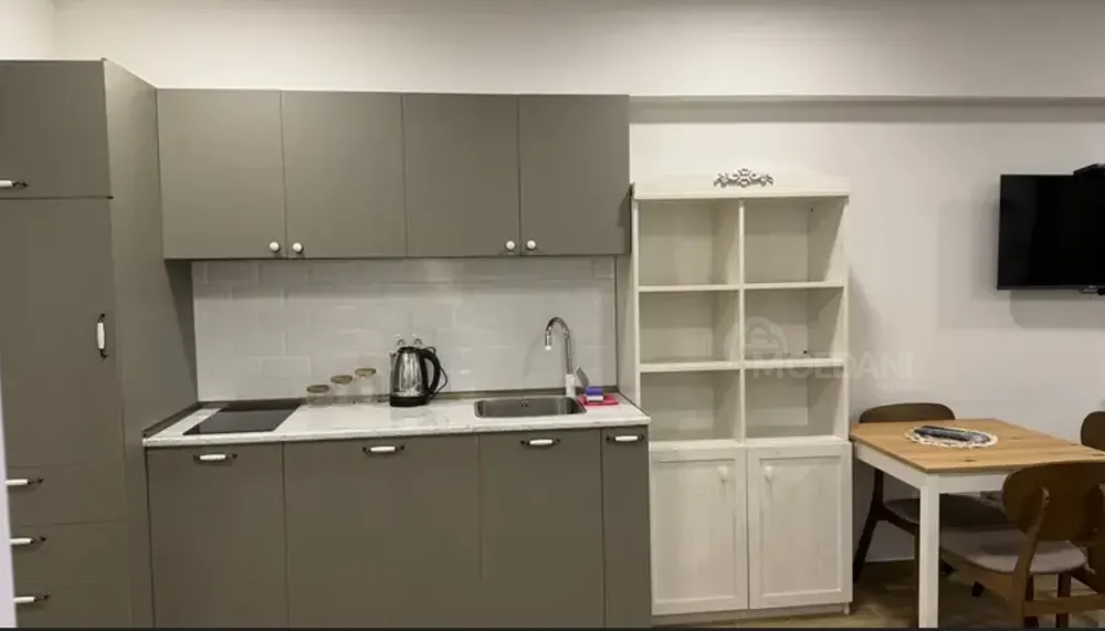 იყიდება 1 ოთახიანი ბინას 31მ² 3/5 სართ ბორჯომი - photo 7