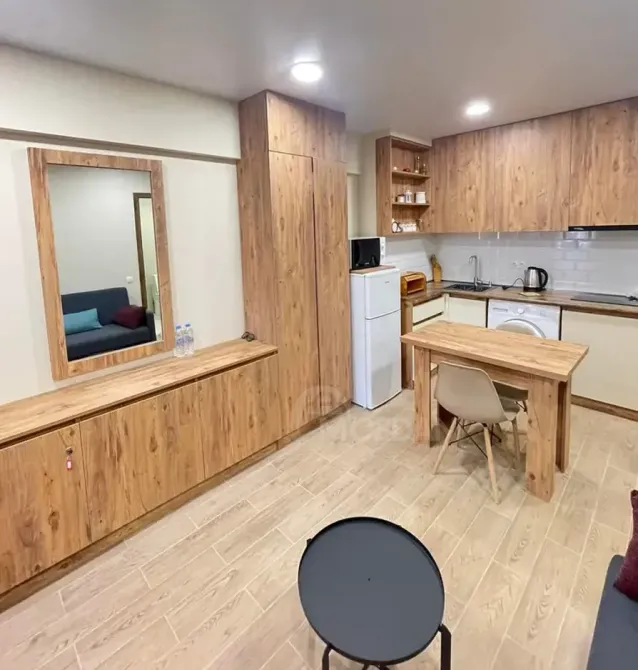 იყიდება 1 ოთახიანი ბინას 31მ² 2/5 სართ ბორჯომი - photo 6