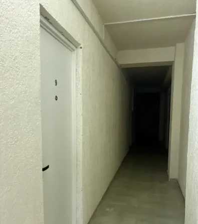 იყიდება 3 ოთახიანი ბინას 84მ² 3/10 სართ თბილისი