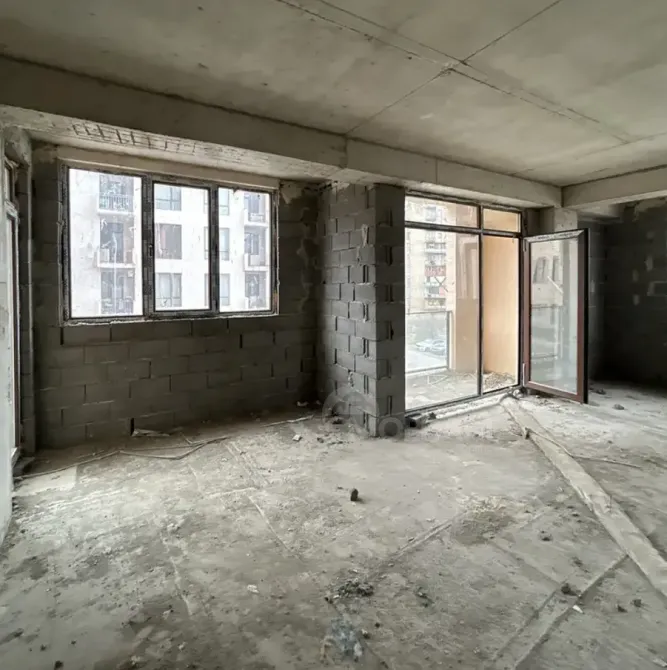 იყიდება 3 ოთახიანი ბინას 84მ² 3/10 სართ თბილისი - photo 3