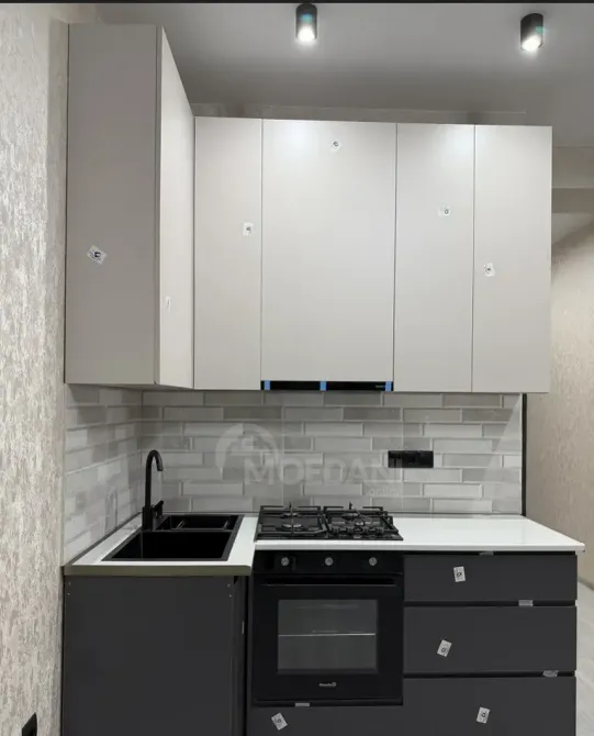 იყიდება 2 ოთახიანი ბინას 47მ² 7/10 სართ თბილისი - photo 4