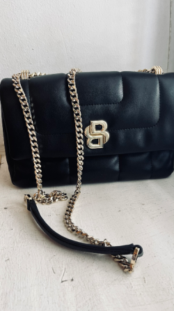 ჰუგო ბოსი, ორიგინალი. თბილისი