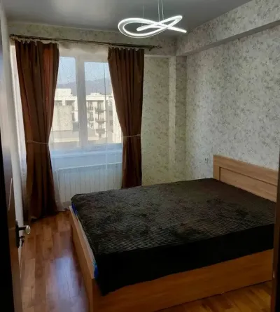 ქირავდება 2 ოთახიანი ბინა 50მ² 11/15 სართ თბილისი