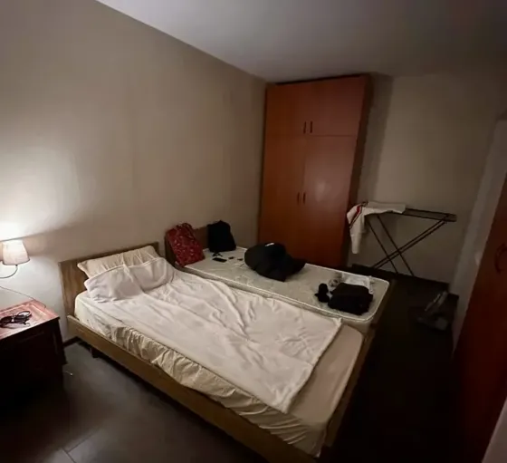 ქირავდება 2 ოთახიანი ბინა 40მ² 1/1 სართ თბილისი