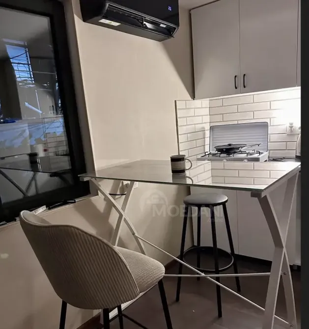 ქირავდება 2 ოთახიანი ბინა 40მ² 1/1 სართ თბილისი - photo 1