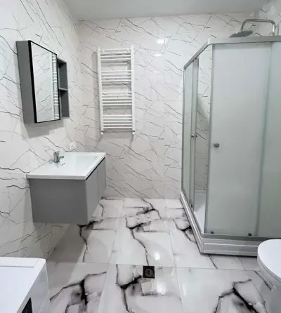 ქირავდება 3 ოთახიანი ბინა 80მ² 2/18 სართ თბილისი