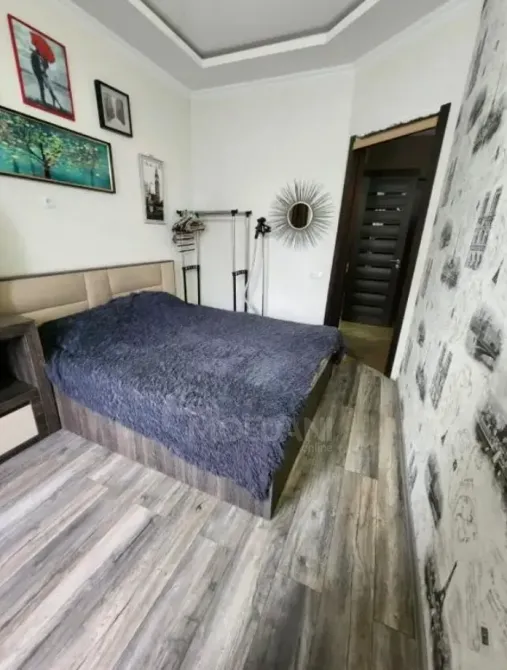 ქირავდება 2 ოთახიანი ბინა 50მ² 9/9 სართ თბილისი - photo 1