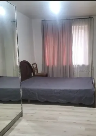 ქირავდება 2 ოთახიანი ბინა 54მ² 1/5 სართ თბილისი