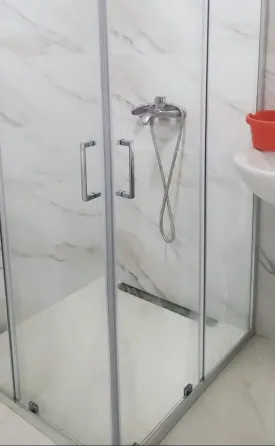 ქირავდება 2 ოთახიანი ბინა 54მ² 1/5 სართ თბილისი