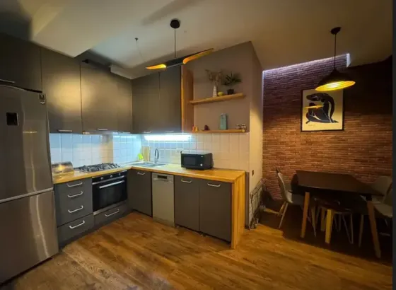 იყიდება 2 ოთახიანი ბინას 52მ² 10/12 სართ თბილისი