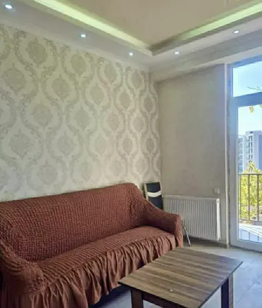 ქირავდება 2 ოთახიანი ბინა 44მ² 4/10 სართ თბილისი