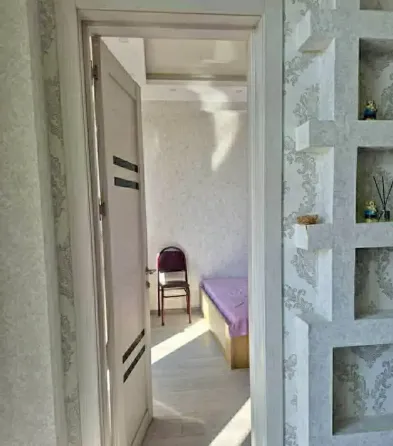 ქირავდება 2 ოთახიანი ბინა 44მ² 4/10 სართ თბილისი