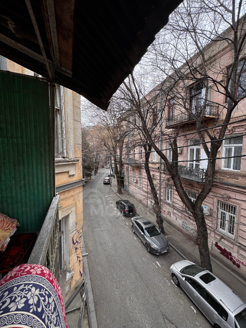 იყიდება 3 ოთახიანი ბინას 82მ² 3/3 სართ თბილისი - photo 12