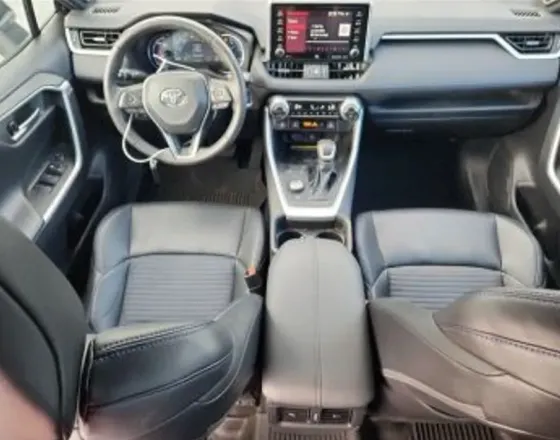 Toyota Rav4 2.5L 2021 თბილისი