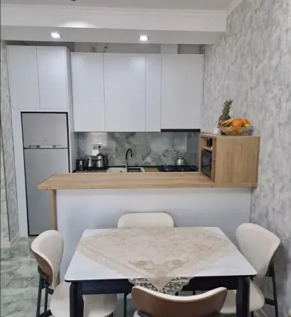 ქირავდება 3 ოთახიანი ბინა 65მ² 17/25 სართ თბილისი