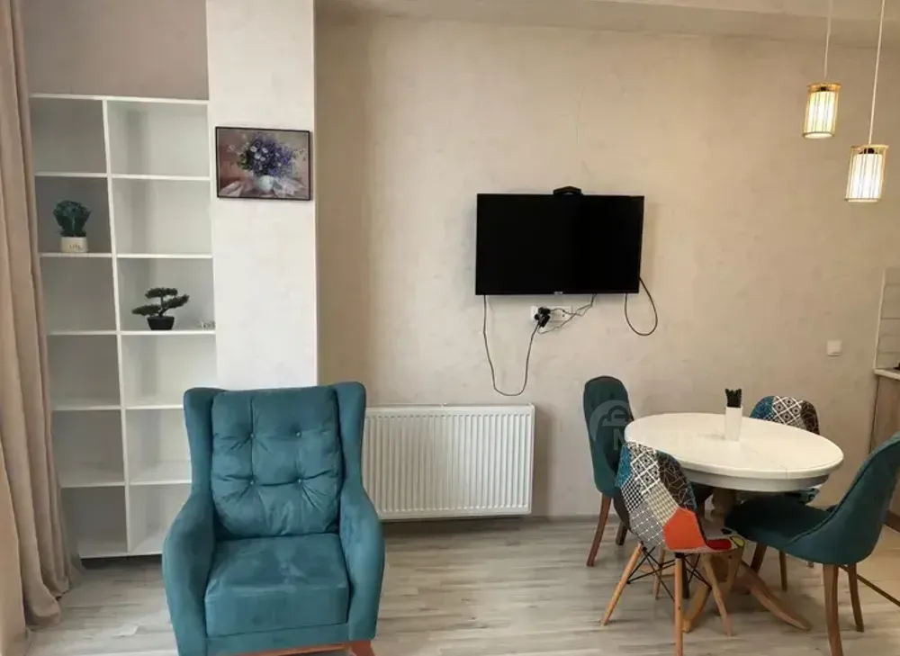 ქირავდება 2 ოთახიანი ბინა 45მ² 2/9 სართ თბილისი - photo 2