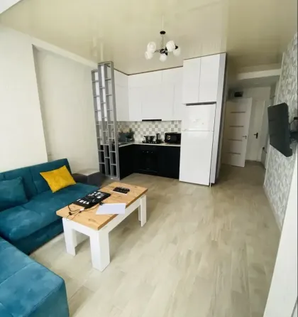 ქირავდება 3 ოთახიანი ბინა 55მ² 12/15 სართ თბილისი