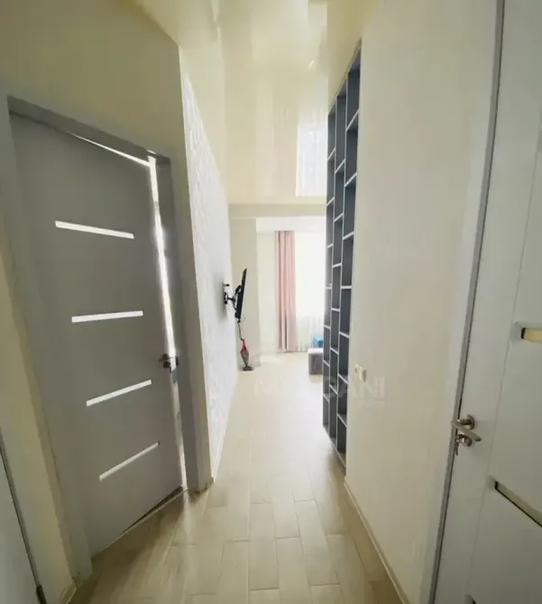 ქირავდება 3 ოთახიანი ბინა 55მ² 12/15 სართ თბილისი - photo 6