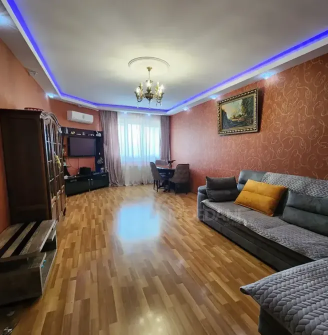 ქირავდება 3 ოთახიანი ბინა 100მ² 8/23 სართ თბილისი - photo 1