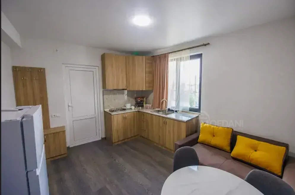 ქირავდება 3 ოთახიანი ბინა 70მ² 2/2 სართ თბილისი - photo 4