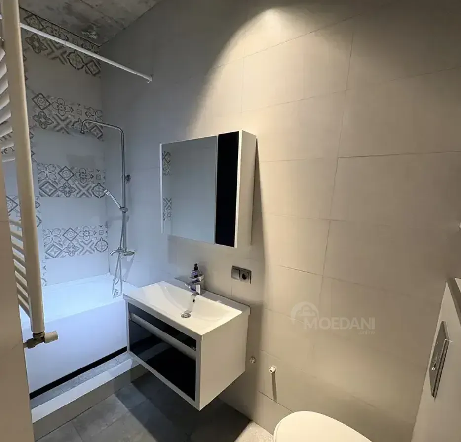 ქირავდება 2 ოთახიანი ბინა 60მ² 13/15 სართ თბილისი - photo 8