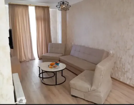 ქირავდება 3 ოთახიანი ბინა 80მ² 10/12 სართ თბილისი