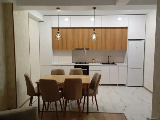 ქირავდება 3 ოთახიანი ბინა 80მ² 10/12 სართ თბილისი