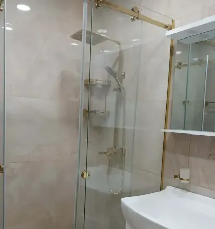 ქირავდება 2 ოთახიანი ბინა 60მ² 3/13 სართ თბილისი